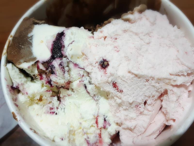 배라알바들아 잘나가는거 4가지 담아주세요하면 뭐담아줘? | 인스티즈