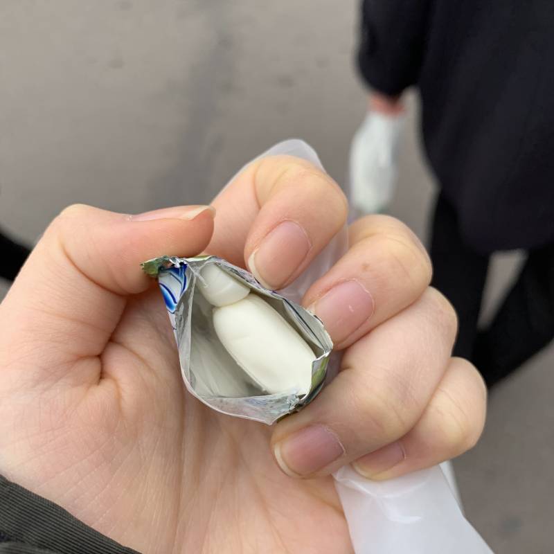 캔디(?) 깠는데 두 개 들어있었어!! | 인스티즈