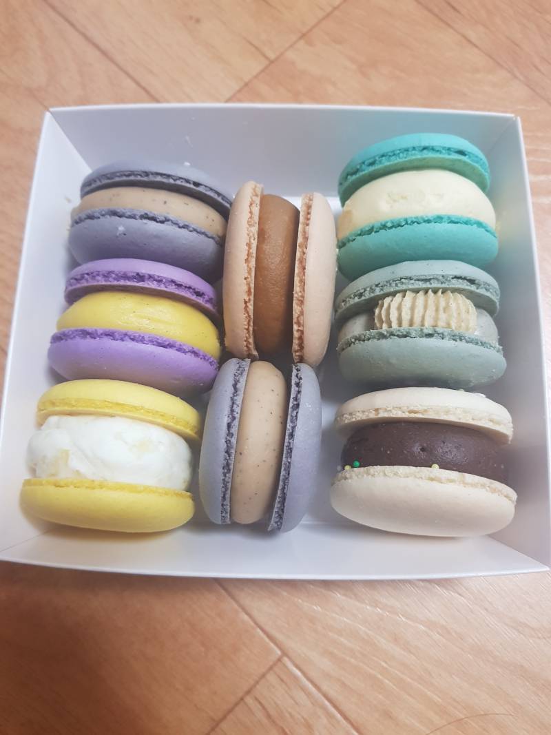 익들아..이게 17000원 짜리 마카롱이여 | 인스티즈