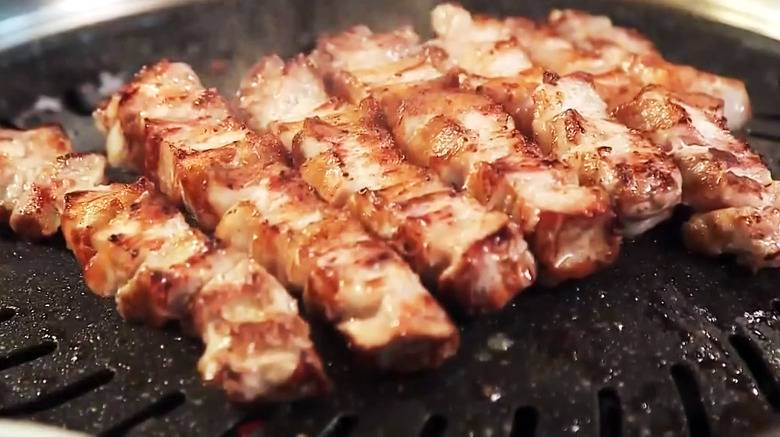 도톰한 삼겹살 구워먹고싶다.. | 인스티즈