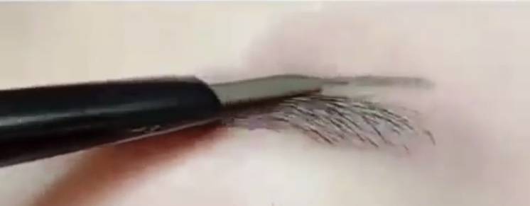 요런 아이브로우 비슷한거 아는 새램 | 인스티즈