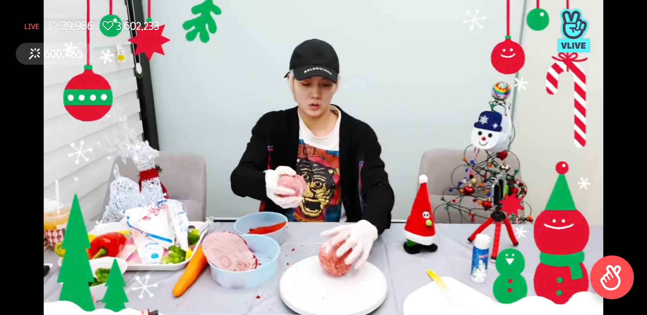 와 최민기 요리 늘더니 브이앱에서 함박스테이크 굽네 | 인스티즈