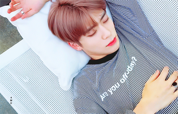 엥 헐 재현 이거 연기가 아니라 진짜 잔거였어 | 인스티즈