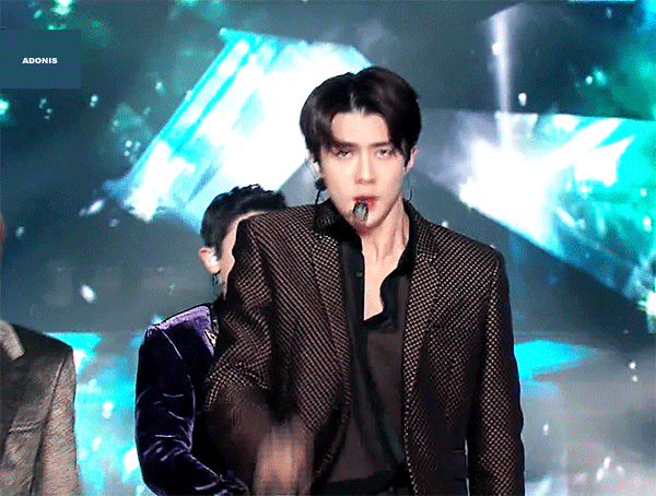 엑소팬이 가요대전 그 발카로 이 장면은 잘 잡았댘ㅋㅋㅋㅋㅋ | 인스티즈