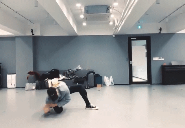 오늘 카이 인스타 움짤들 | 인스티즈