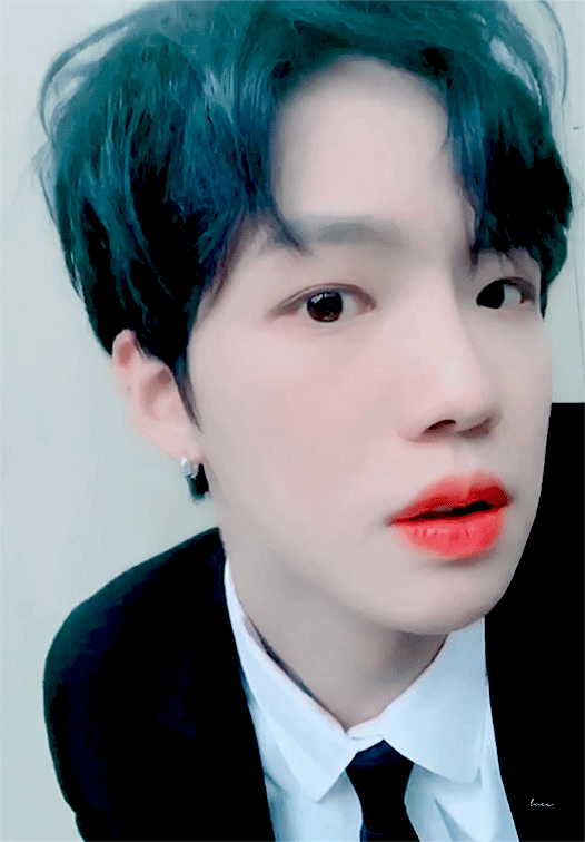 최애 생일이었는데 내가 선물을 받아버림(주어 임영민) | 인스티즈