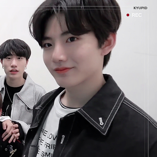 트레저 개귀여운 김준규 보고 가세요!!!!!!! | 인스티즈