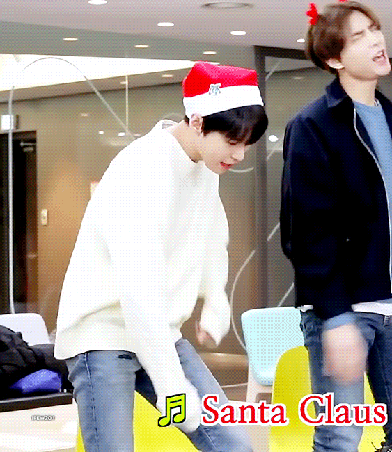 1년 3개월만에 염색하구 정말 짧게 했던 머리색이았지만 행복했다..도영아...... | 인스티즈