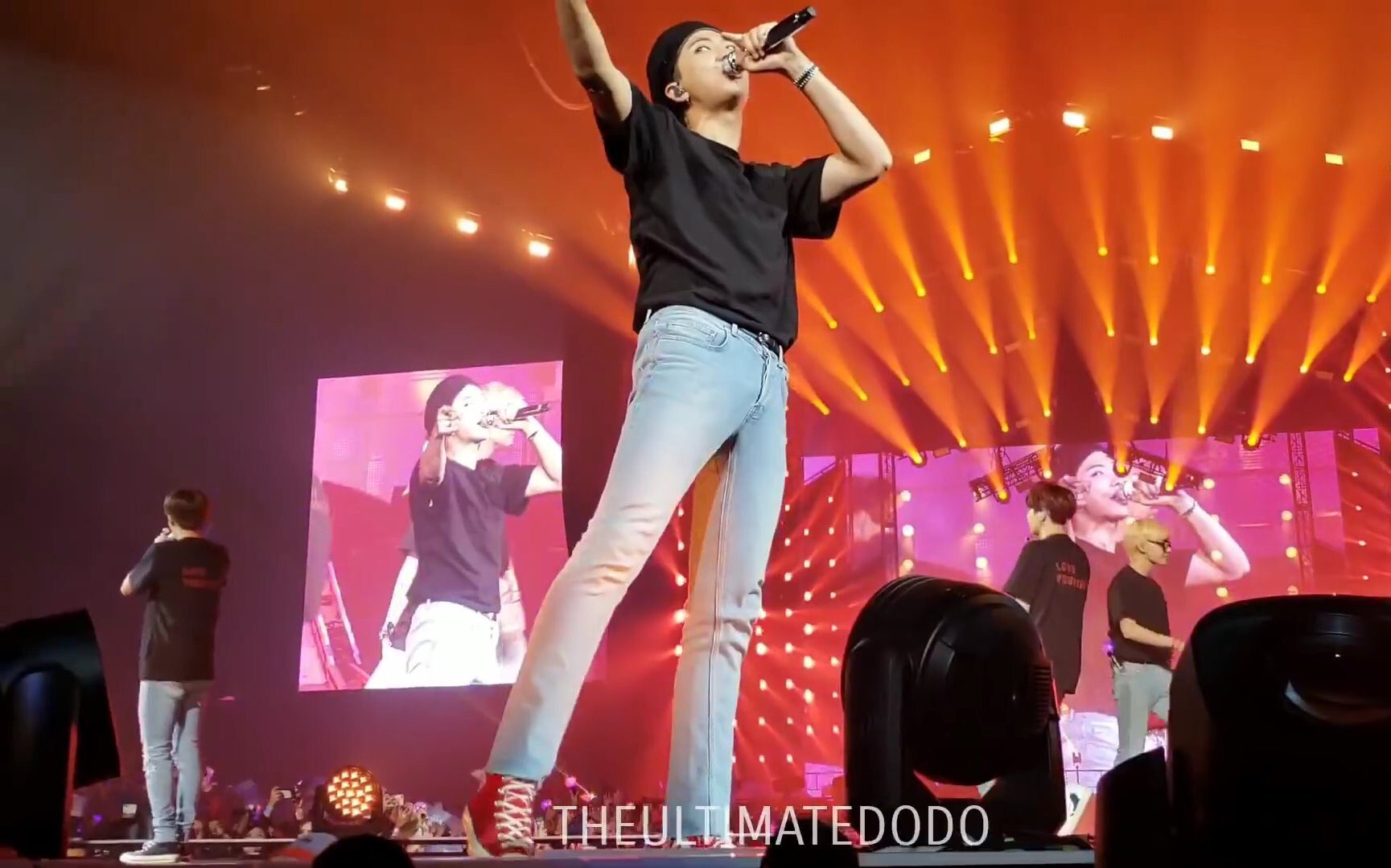 ??? 방탄 알엠 이거 설명해줘 | 인스티즈