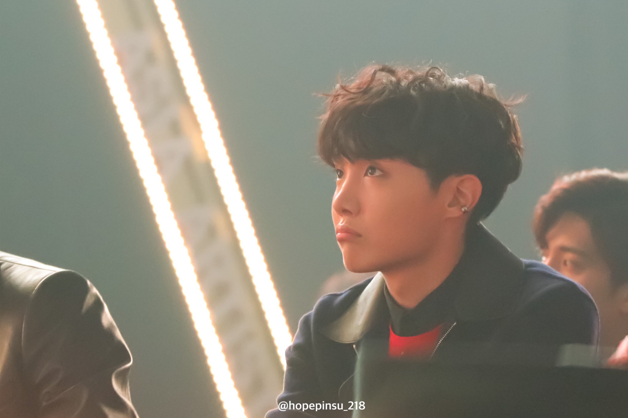 제이홉 표정봐 ㅋㅋㅋㅋㅋㅋㅋ 겁나 귀야움 | 인스티즈