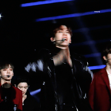 우리 백현이 예쁘다 | 인스티즈