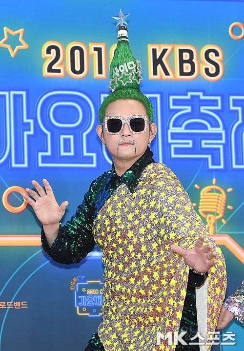 ​실시간 KBS 가요대축제 레드카펫 노라조ㅋㅋ | 인스티즈