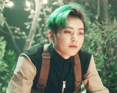 시우민 부끄러워서 하루만에 덮어버린머리 | 인스티즈