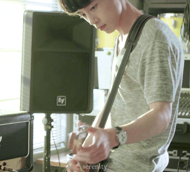 사카구치 켄타로 .. 얼굴로 사람을 치유하는기분 🤗 | 인스티즈