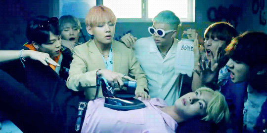 방탄 진짜 이거 너무 골때려ㅋㅋㅋ... | 인스티즈