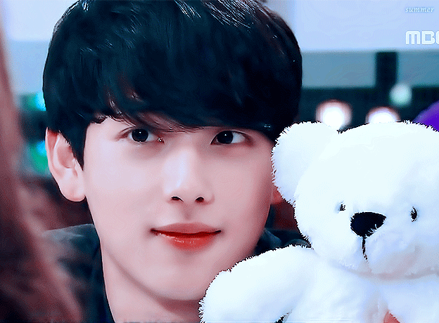 나는 소동물같은 얼굴 사랑함 ㅠㅠㅠㅠㅠㅠㅠ 주어 임시완 찬희 | 인스티즈