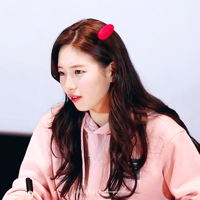 수지는 사람 바라보는 눈빛이 너무너무 예뻐.... | 인스티즈