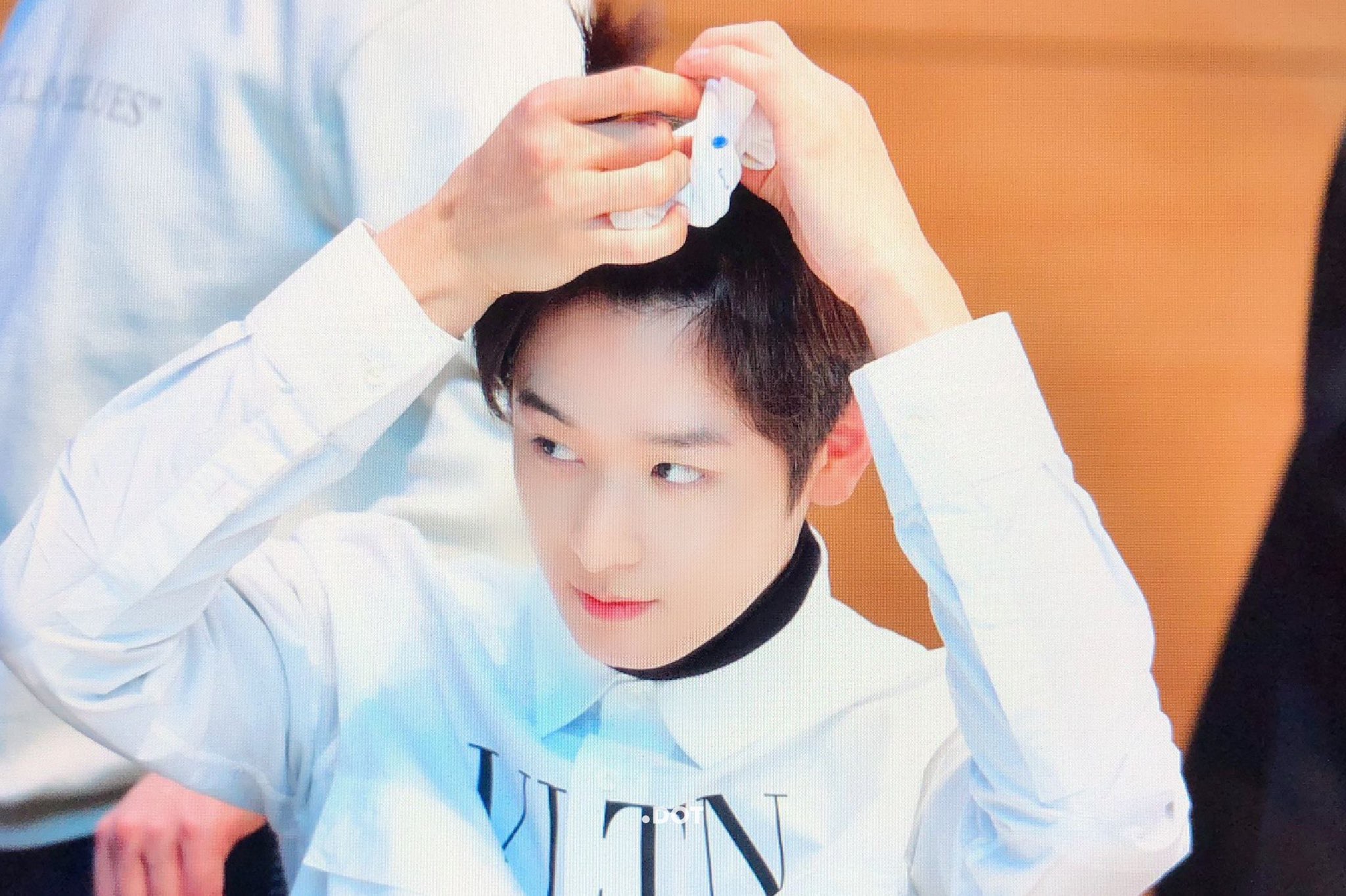 [잡담] 더보이즈 주연의 사과머리 묶기 | 인스티즈