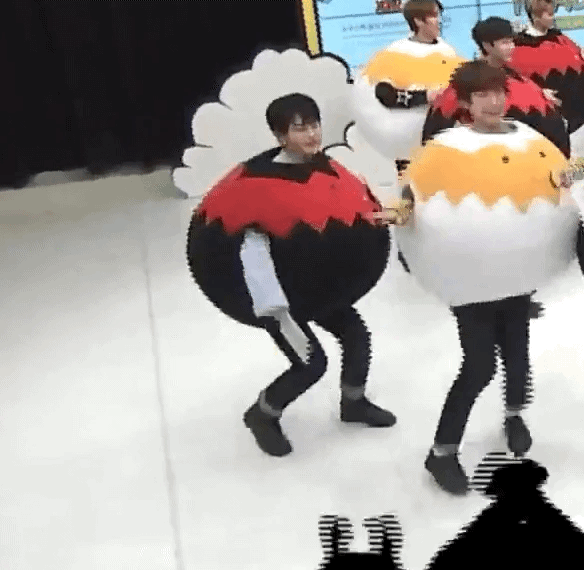 골차들아....너네 알방 움짤 더 이써..? 심각하게 귀여워.. | 인스티즈