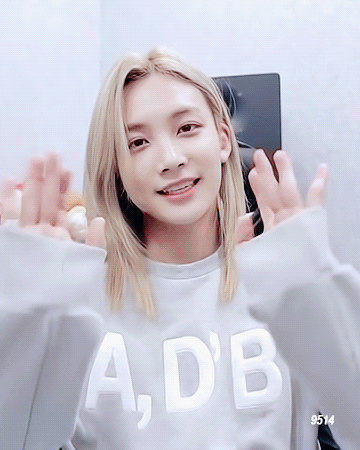 세븐틴 정한 장발 머리색 찐으로 너무 예쁨 | 인스티즈