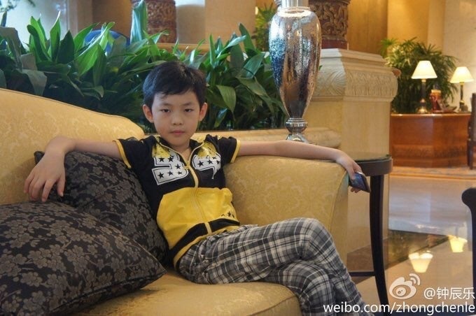 과거사진 컨셉 진심 독보적이라 생각하는 아이돌 | 인스티즈