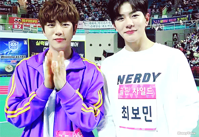 나랑 눈 마주치고 인사하면 사귀는거다,,? | 인스티즈