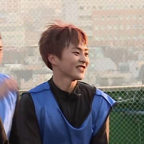 시우민 얼굴형vs두상 하나만 가진다면 | 인스티즈