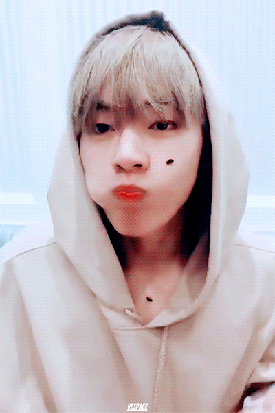 태형이 귀여워ㅠ방탄 뷔ㅠ | 인스티즈