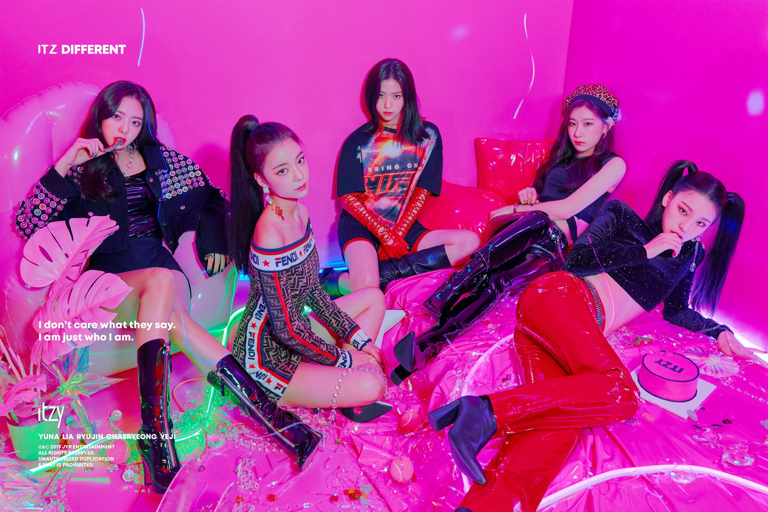 💖 2월 12일 ITZY (있지) 데뷔곡 '달라달라' 데뷔 💖 | 인스티즈