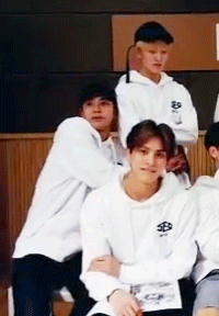 로찬독방이라니 신나서 엉덩이로문워크하고싶음... | 인스티즈