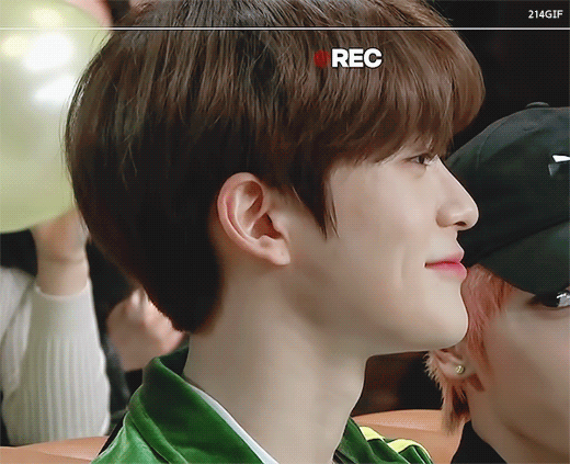 진짜 슴이 환장하고 좋아하게 생김,, | 인스티즈