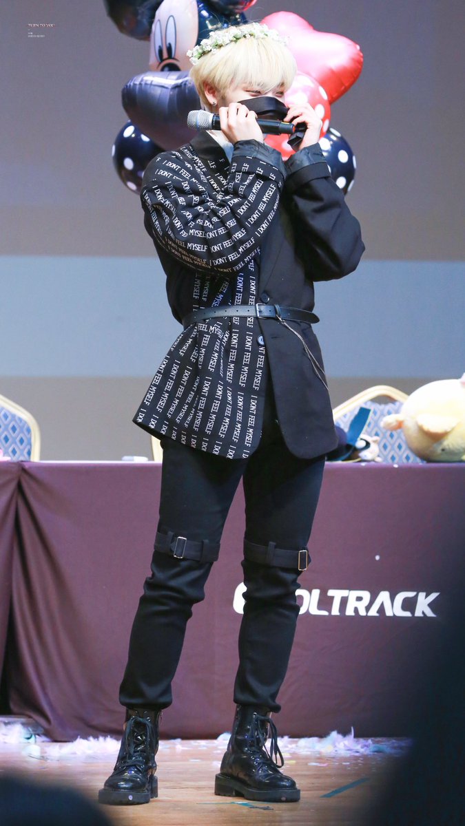 근데 진짜 큰방사람들 우리 둘째 피지컬이 진짜 대단해요 (주어: 이서호 | 인스티즈