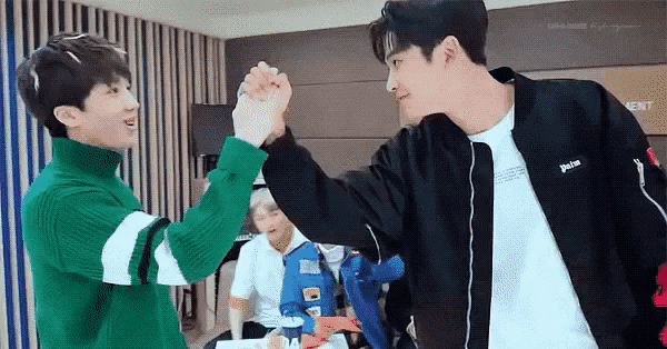 내가 제일 좋아하는 로찬 움짤 | 인스티즈