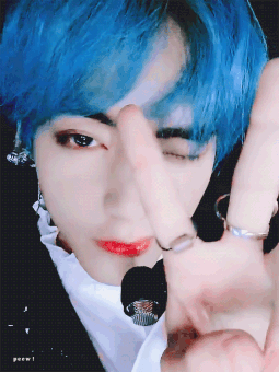 파란머리 뷔는 다시봐도 와우임..... 방탄 | 인스티즈