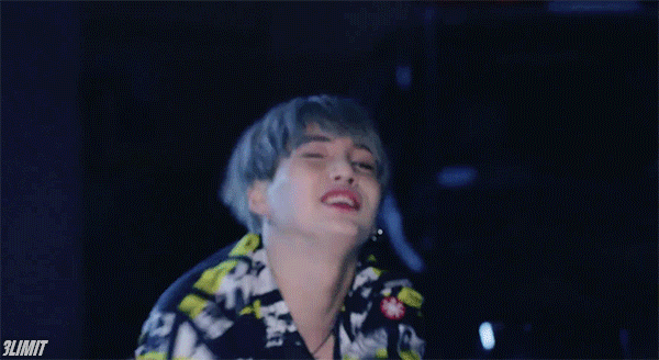 방탄 불타오르네 살리기 어려운 이유는 방탄이 그 B급 양아치 감성을 너무 잘 표현했음 | 인스티즈