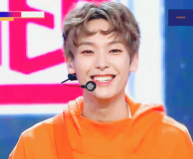 인성이 오늘 너무 예뻣네 브이앱 ㅠㅠ 사랑해 론쏭,, | 인스티즈