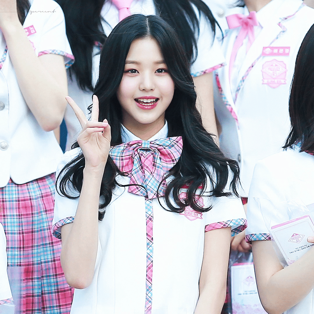 데뷔 후 스타일링이 오히려 안 어울린다는 장원영 | 인스티즈