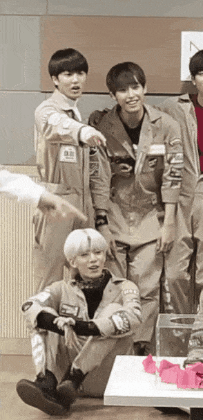 진심 이짤은 봐도봐도 놀라움...갑자기 사람을 쪼꼬미로 만들어 버리는.... | 인스티즈