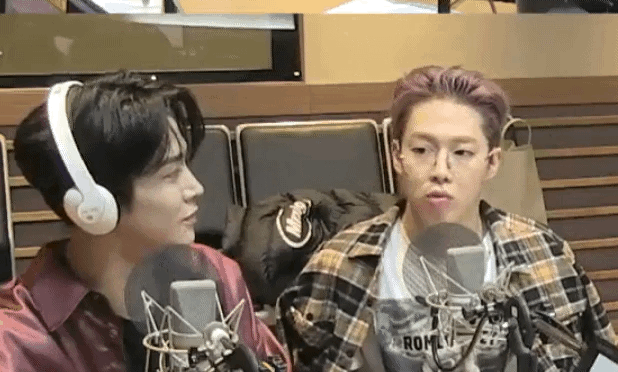 로운이가 다원이 입술 뾰둥뿅뿅 하는거 봐주라ㅠㅠㅠㅠㅠㅠㅠㅠ | 인스티즈