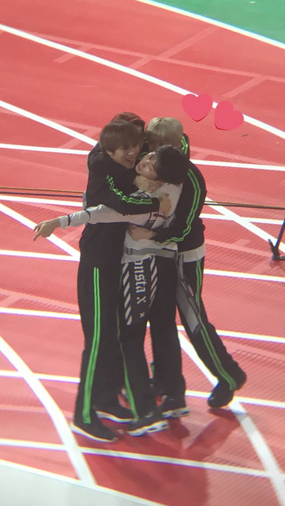 이거 붙잡혀있는 사람 누구야? | 인스티즈