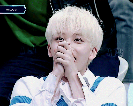 눈 큰 사람이 스노우 쓰면 안되는 극단적인 예는 윤정한 셀카가 레전드라고 생각함ㅋㅋㅋㅋㅋㅋㅋㅋㅋㅋㅋ | 인스티즈