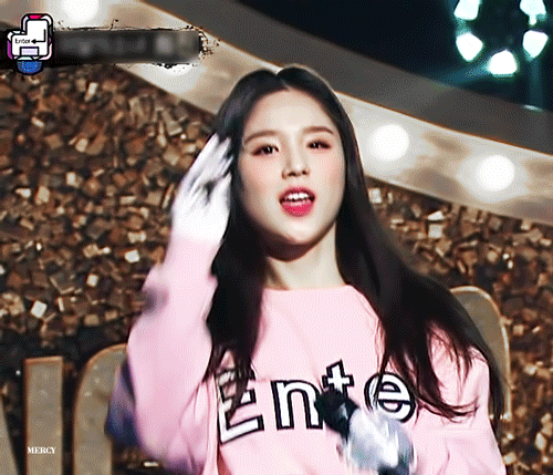 이달소 희진 진짜 내 평소 얼굴 취향이랑 거리 멀거든 | 인스티즈