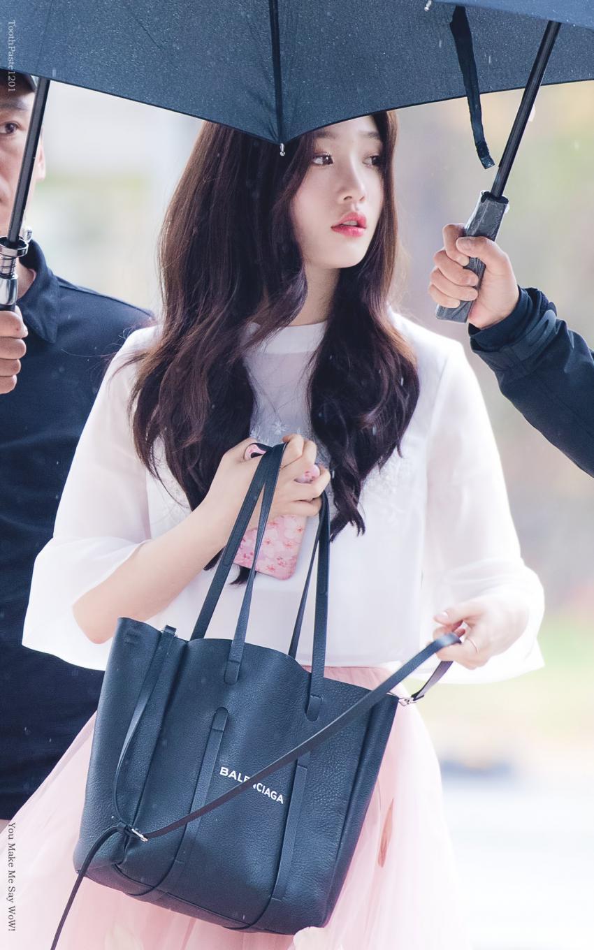 정챈 보고싶어서 올리는 내가 좋아하는 정채연 짤들... | 인스티즈