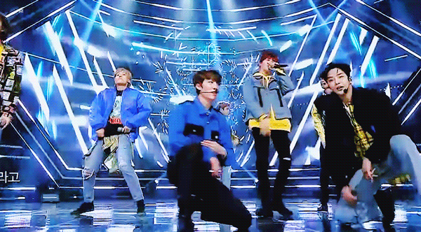 오늘 둘다 하이파이브 똑같은거 내서 눈마주치는거ㅠㅠ❤ | 인스티즈