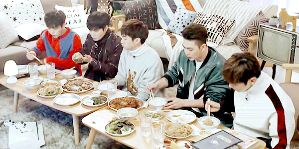 15일(금), 💖뉴이스트 데뷔 7주년💖 | 인스티즈