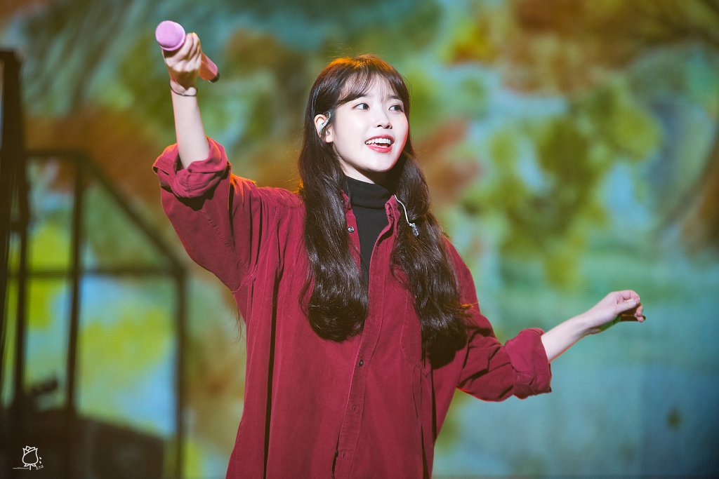 엥 머야 아이유.. 완전히 | 인스티즈