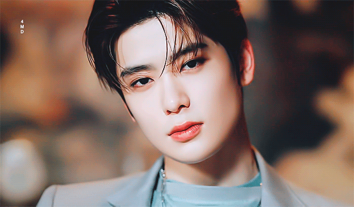 ​복근 기습 노출한 아이돌 | 인스티즈