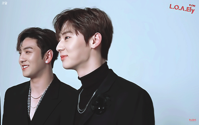 대놓고 외모 부심 쩌는 아이돌; | 인스티즈