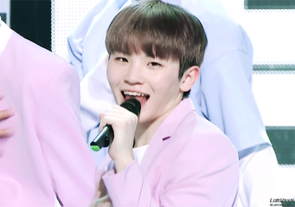 새벽에 물을 마시면서 혼자 다짐해 나는 너에게 | 인스티즈