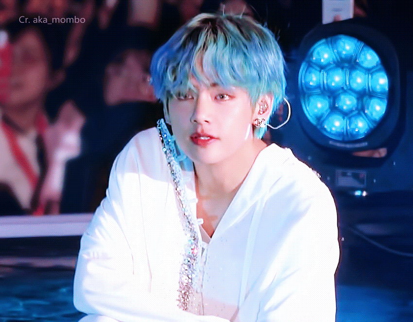 살면서 이렇게 파란머리가 찰떡인 사람 처음 봐 | 인스티즈